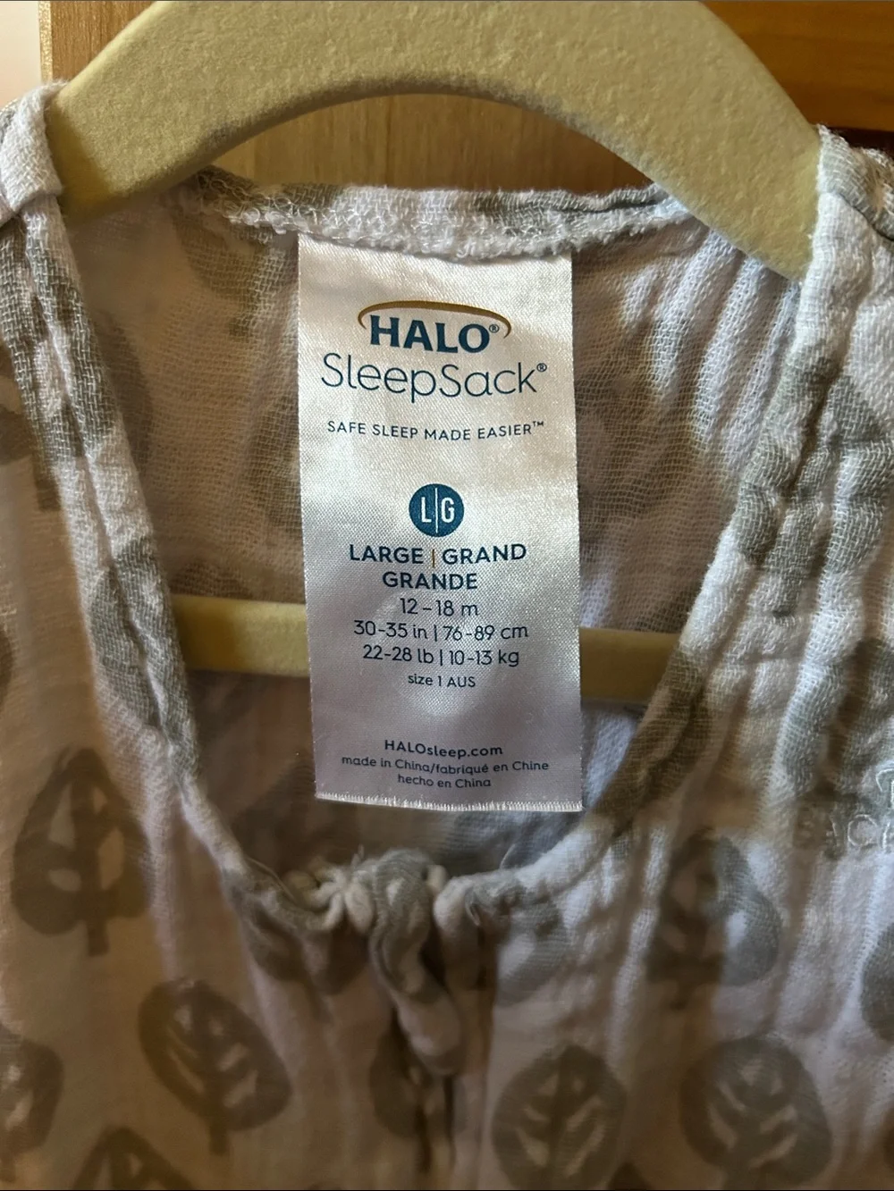 Halo Muslin Sleep Sack with Light Gray Leaf Pattern 12-18M